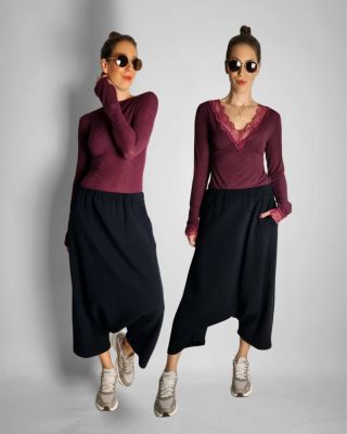 ➡️ Brutální topy Plum od #Lumina Materiál top, sedí fakt skvěle! #OOTD inspo pro dnešek Kalhoty budou skladem od 20. 10....